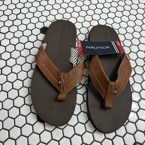 NWT nautica flip flop sandals size 10
